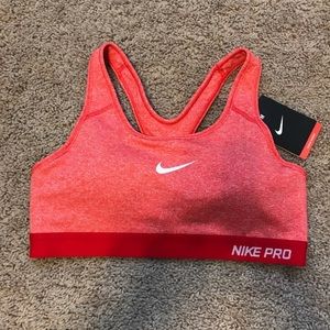 SOLD!!! NWT Nike Sports Bra